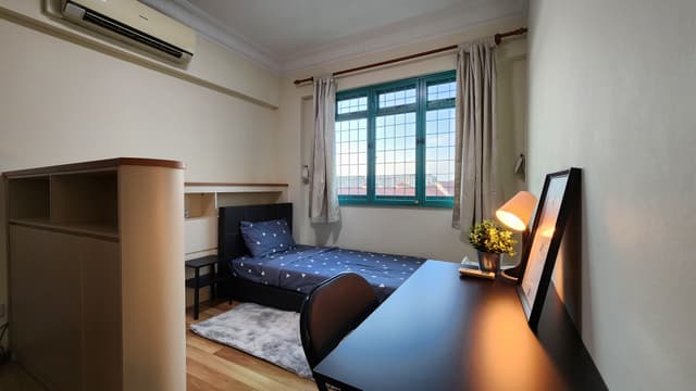 Admin Fee (Monthly) at Queens, Singapore